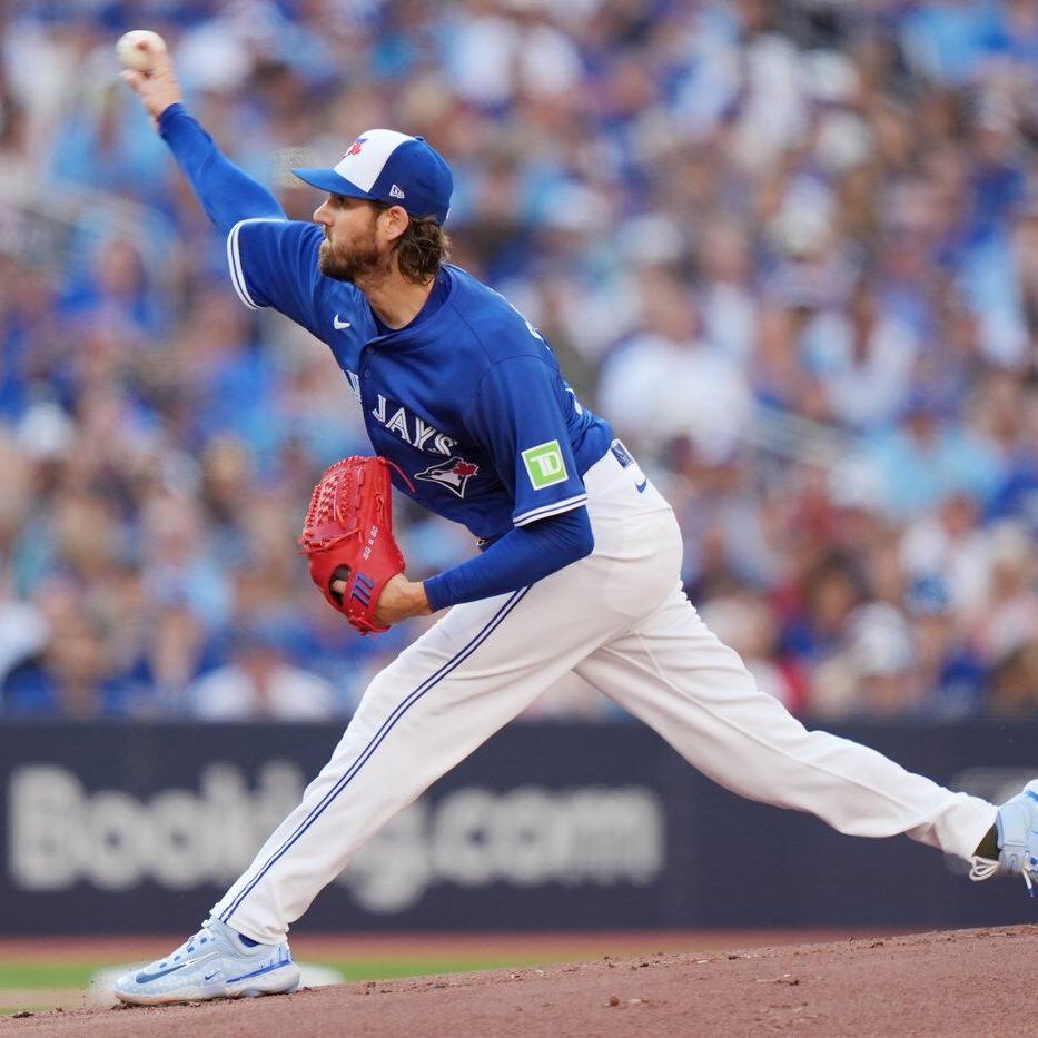 Toronto Blue Jays will likely wear white-panel caps in Game 3 of ALDS